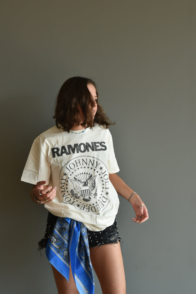 Ramones t shirt on sale mango