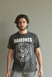 RAMONES "THE LOGO TEE" CHARCOAL